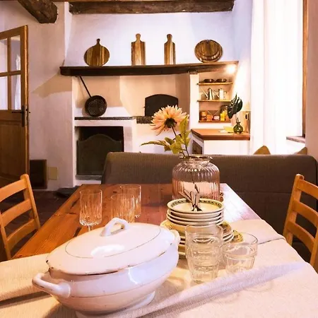 Rustico Ed Elegante Molina 3 By Solutions Dom wakacyjny