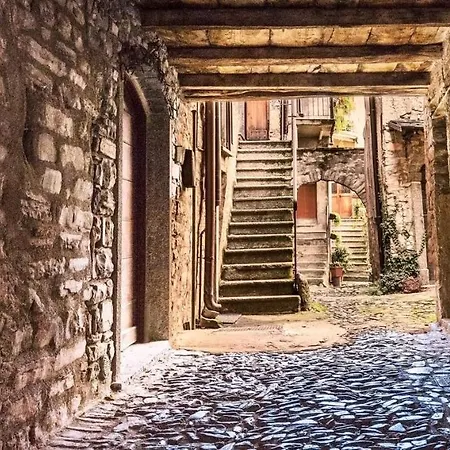 Rustico Ed Elegante Molina 3 By Solutions *