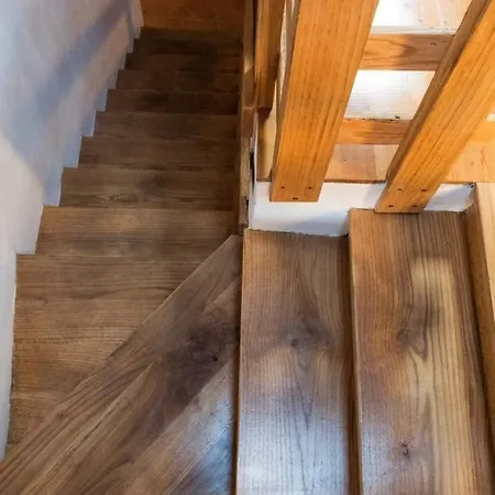 Rustico Ed Elegante Molina 3 By Solutions بيت للعطل