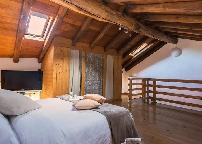 Rustico Ed Elegante Molina 3 By Solutions * Orsenigo