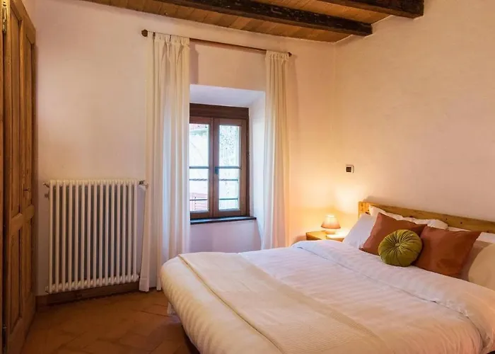 Rustico Ed Elegante Molina 3 By Solutions Orsenigo