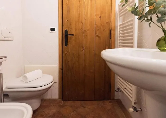 Rustico Ed Elegante Molina 3 By Solutions